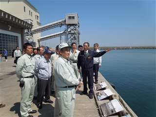 写真：農林水産委員会調査