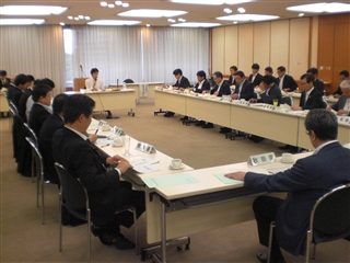 写真：財政基盤強化対策県議会議長協議会