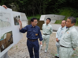 写真：農林水産委員会調査