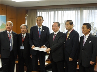 写真：原子力発電関係道県議会議長協議会