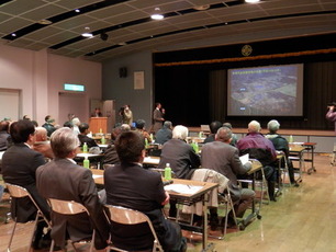 田子町住民説明会の様子