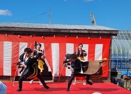 荒馬の里ぶどう園　荒馬踊り