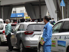 「子ども110番の車」出動式