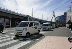 「子ども110番の車」出動式