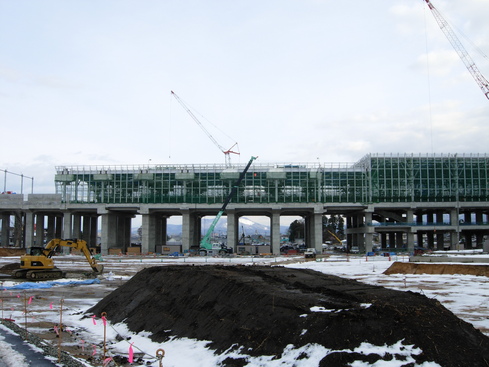 新青森駅西側