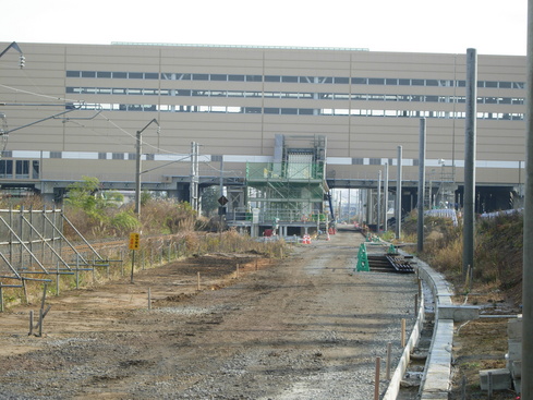 新幹線新青森駅西側