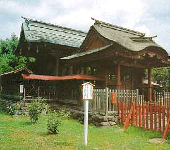 弘前八幡宮本殿、唐門