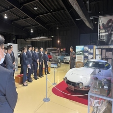 自動車1