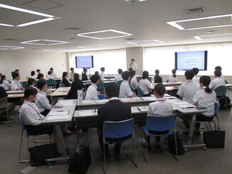 オリエンテーション